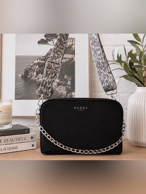 Gucci Black Cosmetic/Beauty Bag GWP Item